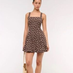 NWOT Abercrombie & Fitch Brown Polka Dot Mini Dress